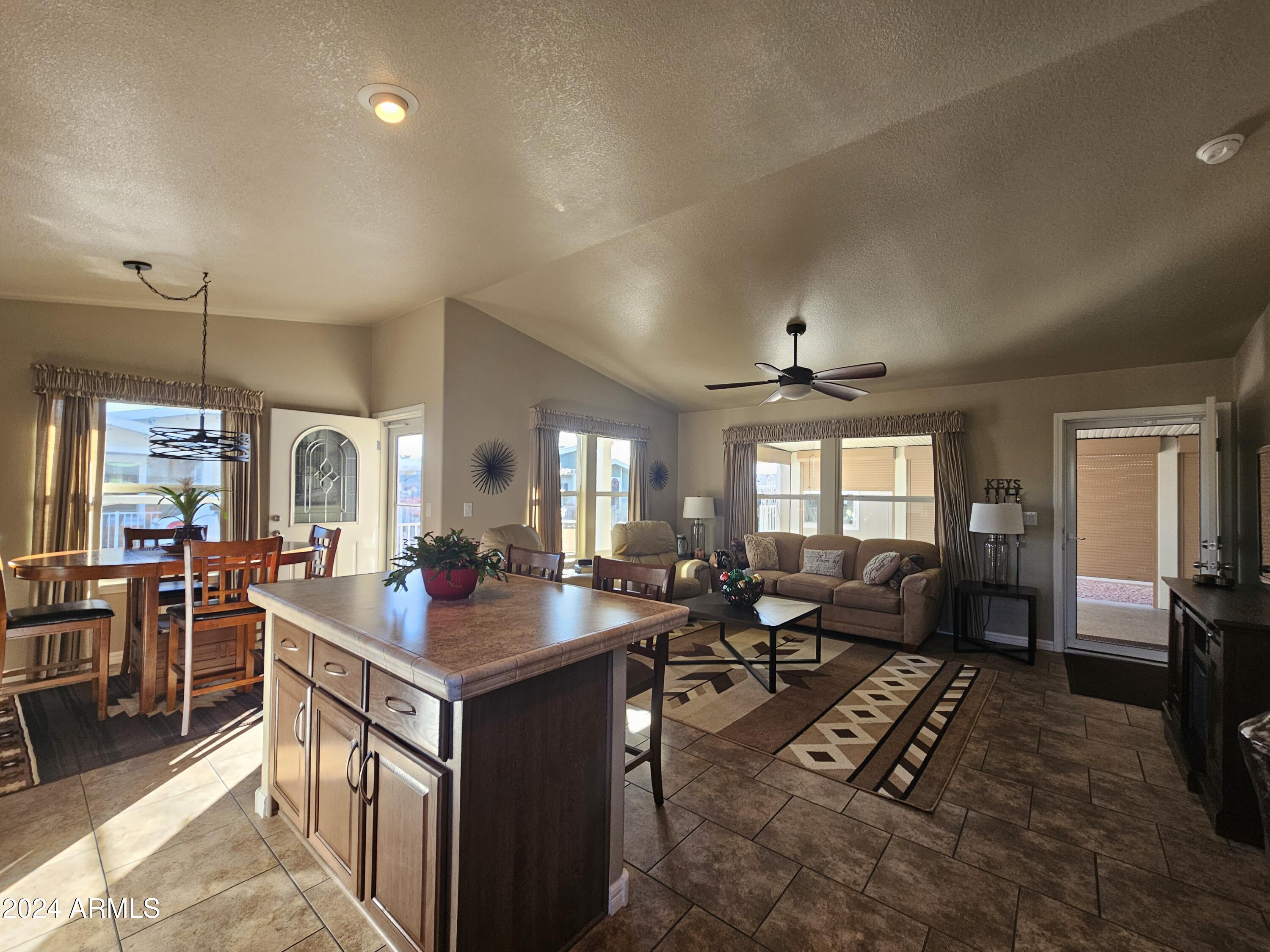 650 North Hawes Road, Unit 4101 Mesa, AZ 85207 - Photo 10 of 46 20241202_092313