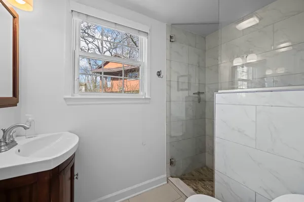 $519,900 | 409 Valley Road, Itasca, IL 60143