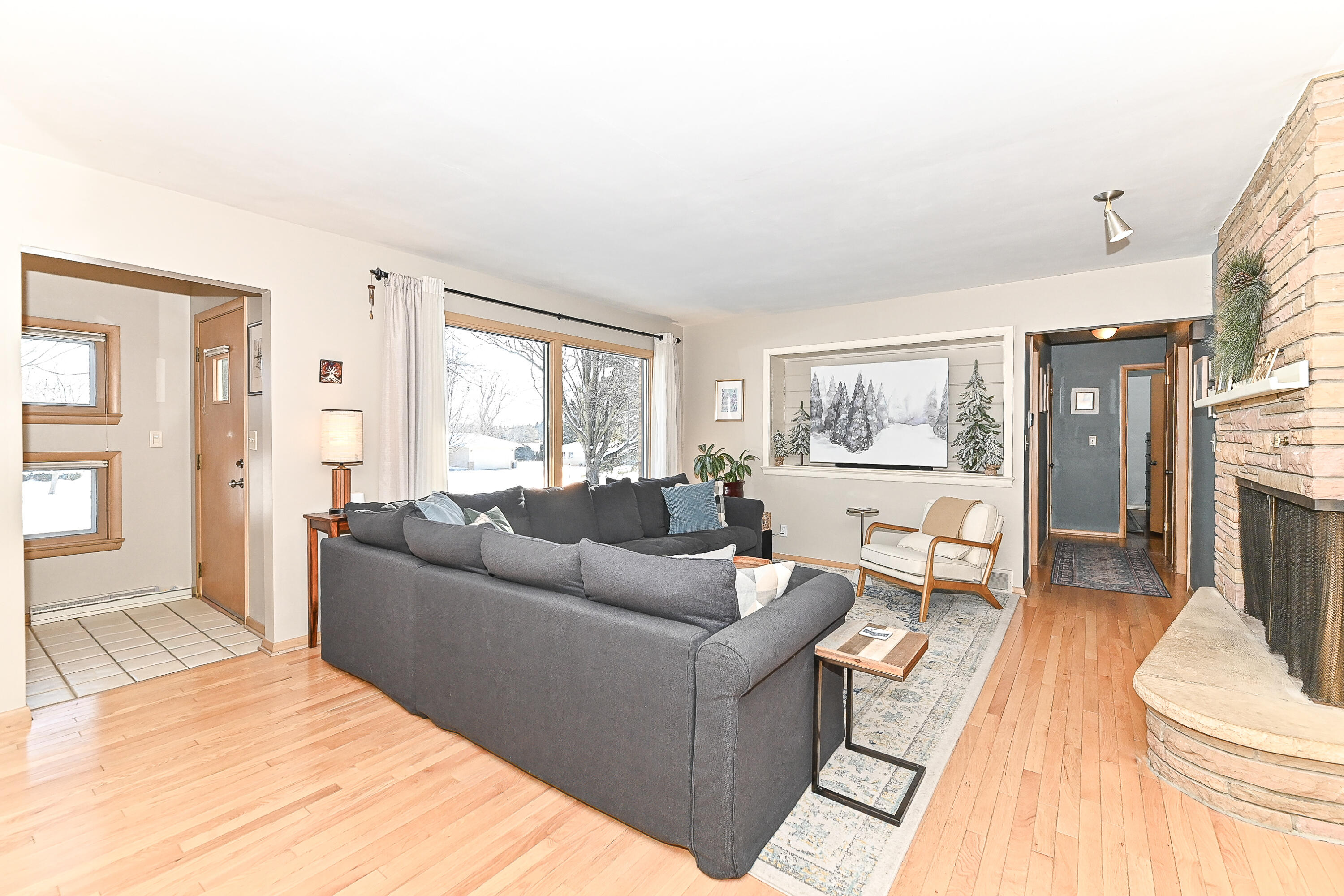 4265 North 163rd Street Brookfield, WI 53005 - Photo 10 of 58 N 163rd-10