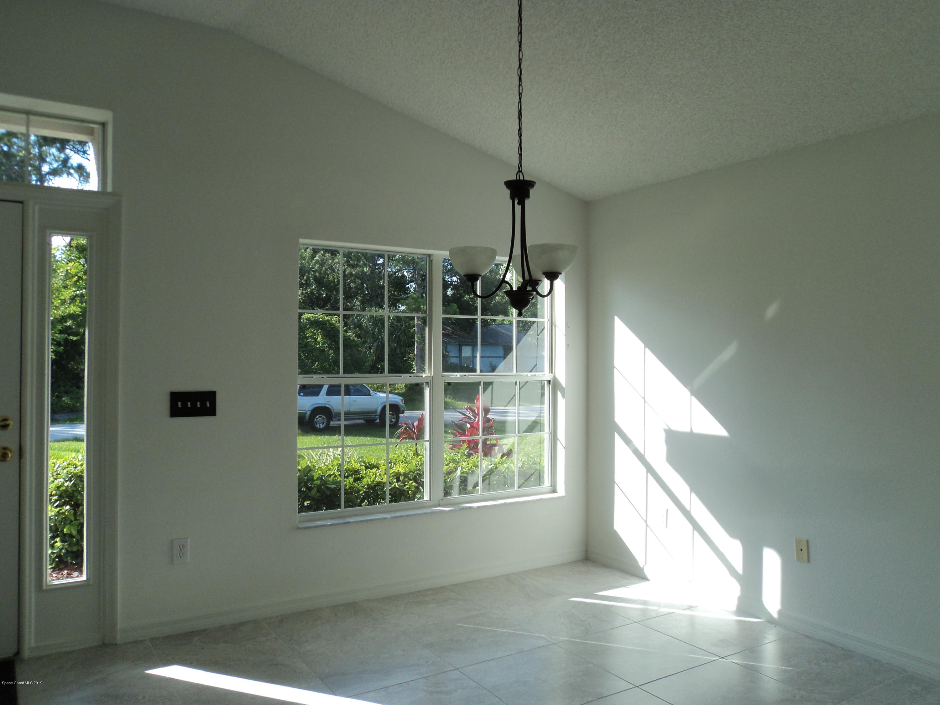 1685 Wacker Avenue Southeast Palm Bay, FL 32909 - Photo 2 of 30