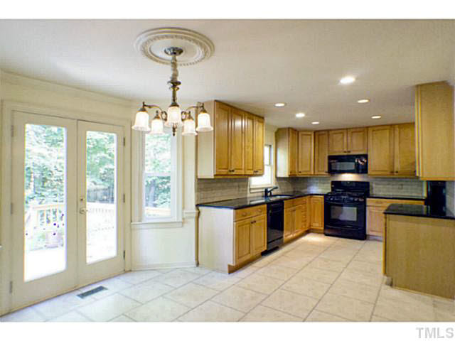 107 Kings Fork Road Cary, NC 27511 - Photo 5 of 25 Gallery Image 5