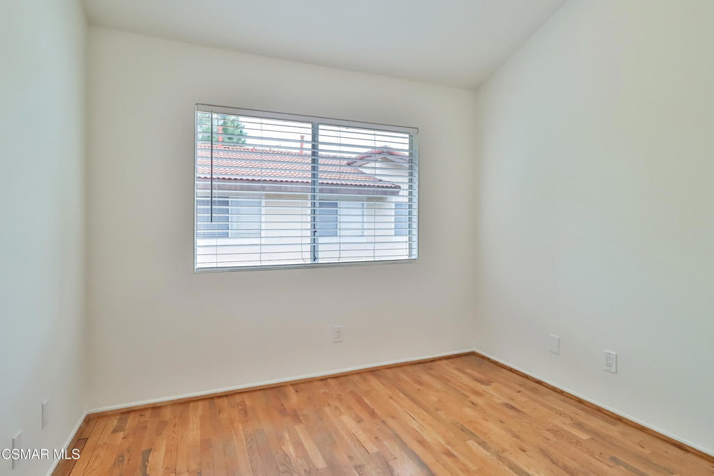 2711 Stearns Street, Unit 4 Simi Valley, CA 93063 - Photo 18 of 22