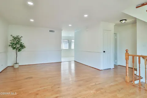 $598,000 | 2711 Stearns Street, Unit 4, Simi Valley, CA 93063