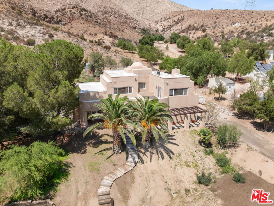 5255 Soledad Canyon Road Acton, CA 93510 - Photo 3 of 31 Gallery Image 3