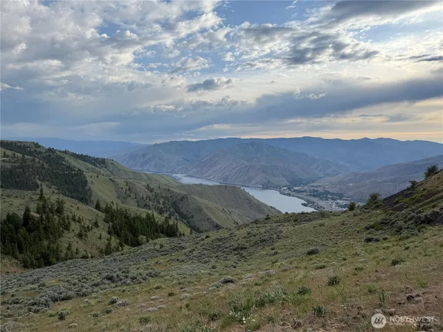 $210,000 | 483 Rd S Northwest, Waterville, WA 98858