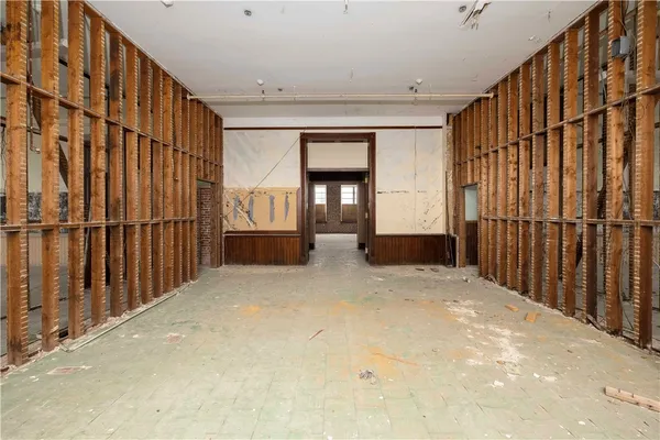 $2,799,000 | 167 George Street, Pawtucket, RI 02860