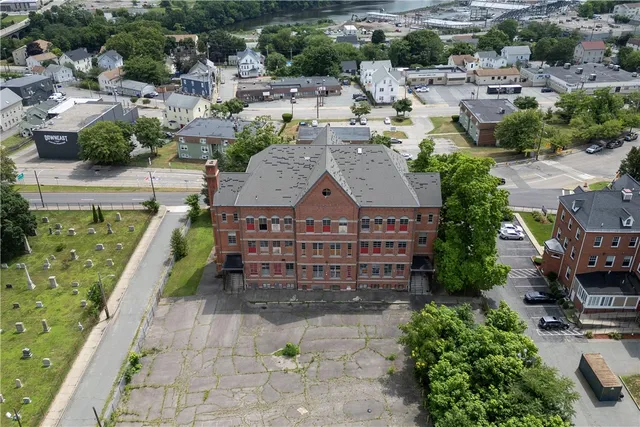 $2,799,000 | 167 George Street, Pawtucket, RI 02860