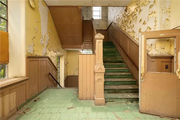 $2,799,000 | 167 George Street, Pawtucket, RI 02860