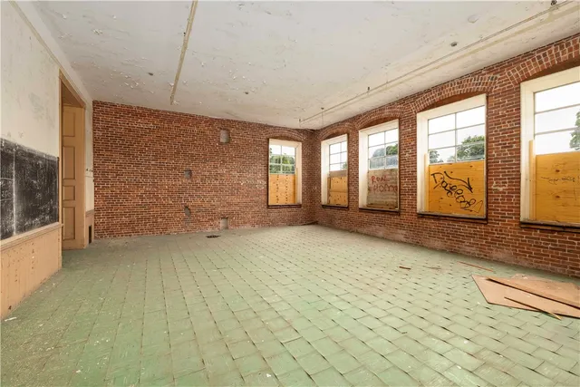 $2,799,000 | 167 George Street, Pawtucket, RI 02860