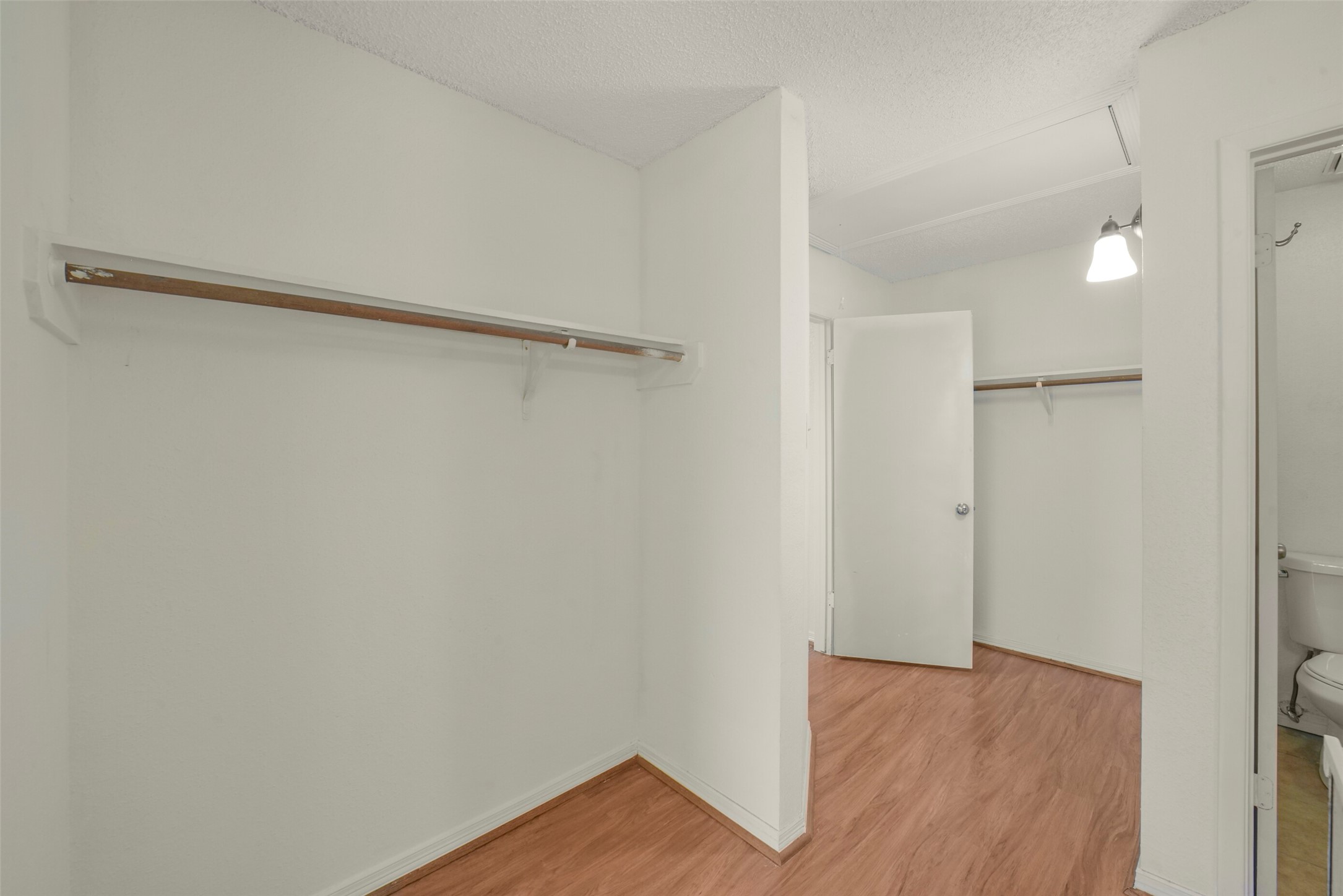 6333 Shadow Tree Drive Houston, TX 77035 - Photo 31 of 36