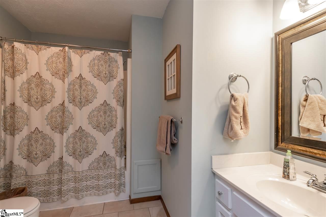21 Meredith Lane Greenville, SC 29607 - Photo 14 of 20 Gallery Image 14