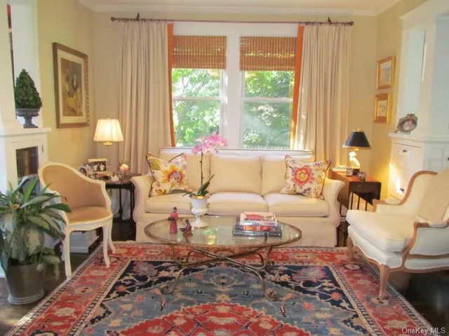 $18,000 | 29 Ash Street, Locust Valley, NY 11560