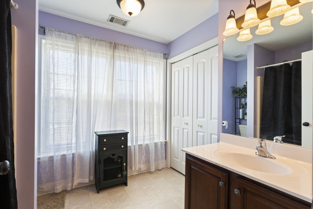 274 Circle Drive Pendleton, SC 29670 - Photo 33 of 50 Upstairs Full Bath