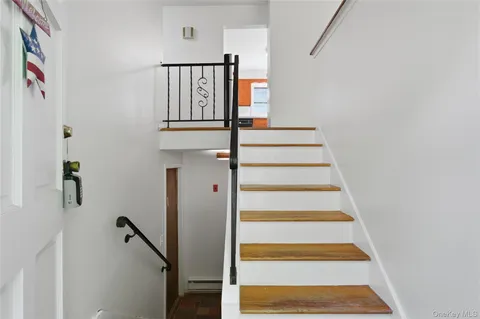 a view of entryway