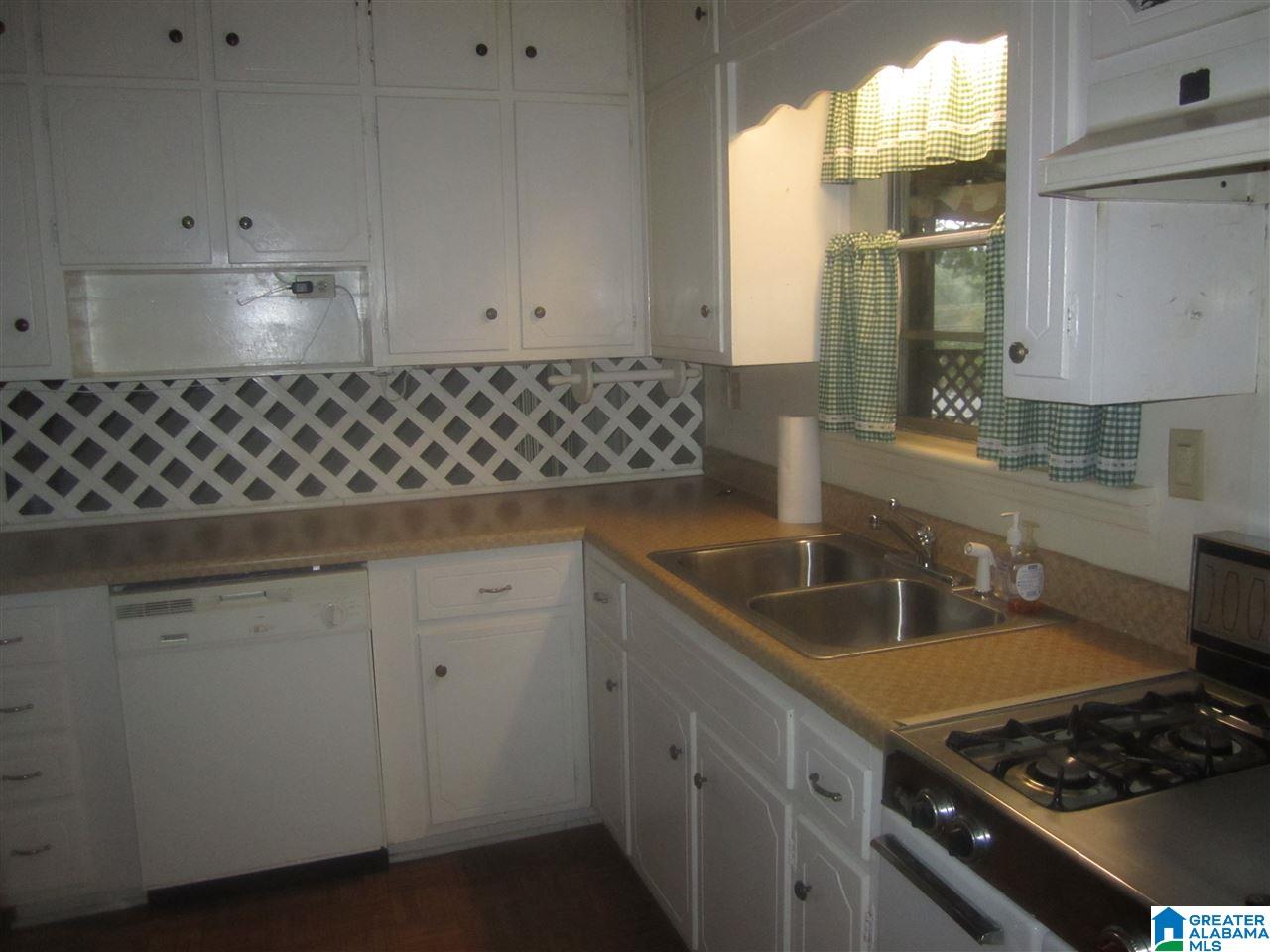 2400 Ridgebrook Road Fultondale, AL 35068 - Photo 6 of 15 Gallery Image 6
