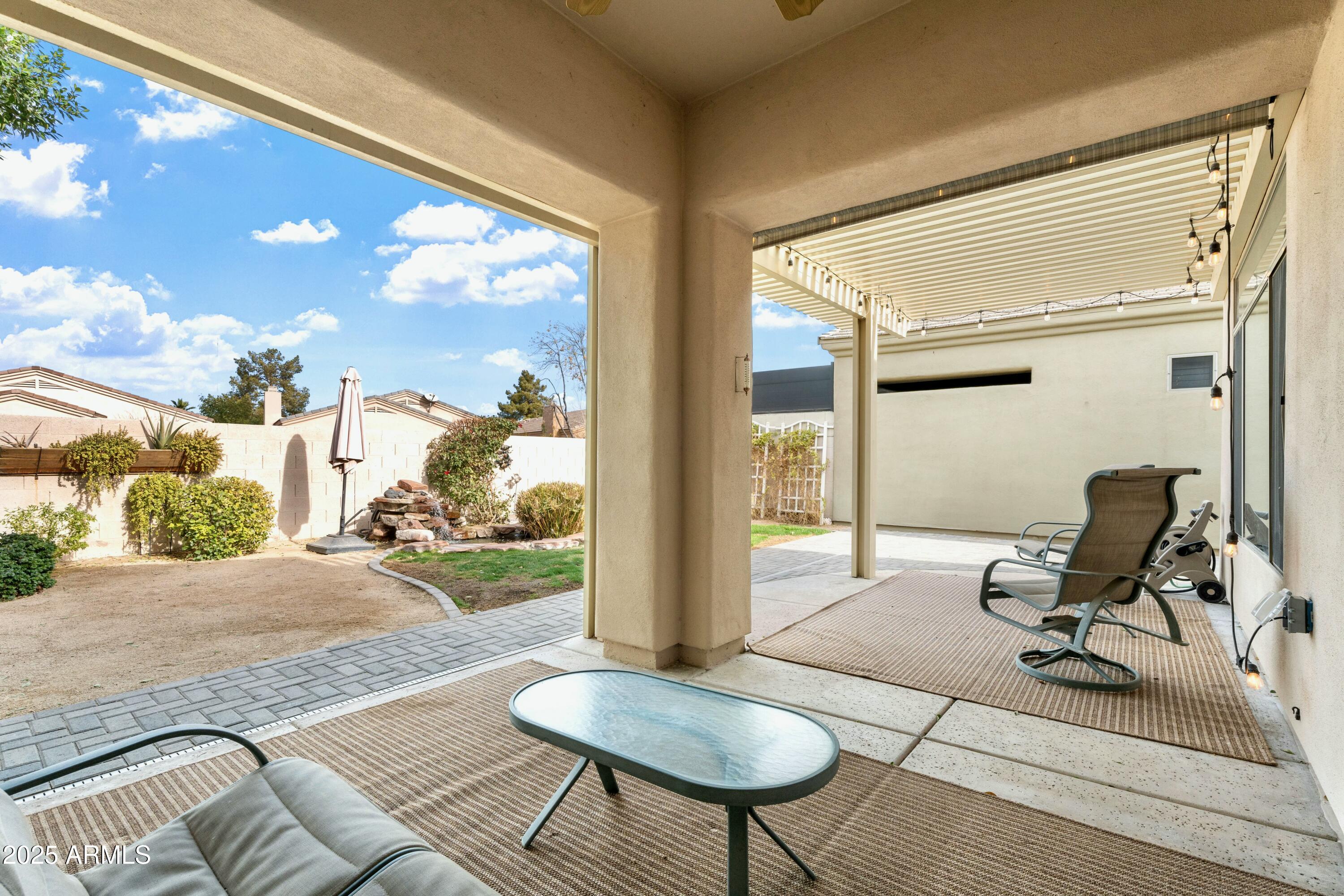 3830 East Carter Drive Phoenix, AZ 85042 - Photo 24 of 30 a view of a lobby with chair and tables