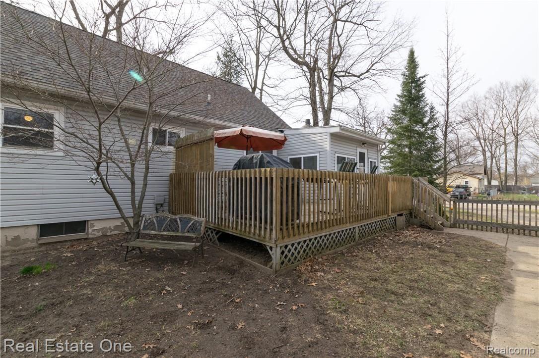 2288 Indian Road Lapeer, MI 48446 - Photo 27 of 29 2288IndianRd-9.jpg