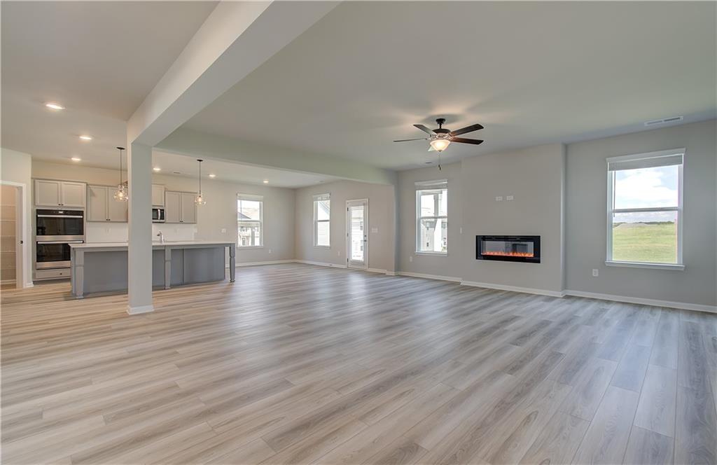 733 Dunlake Way Locust Grove, GA 30248 - Photo 7 of 30