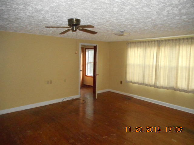 5112 6 Mile Road Maryville, TN 37803 - Photo 3 of 7 DSCN0372