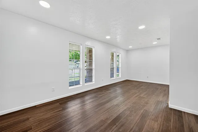 $320,000 | 2403 Barrington Pl Drive, Sugar Land, TX 77478