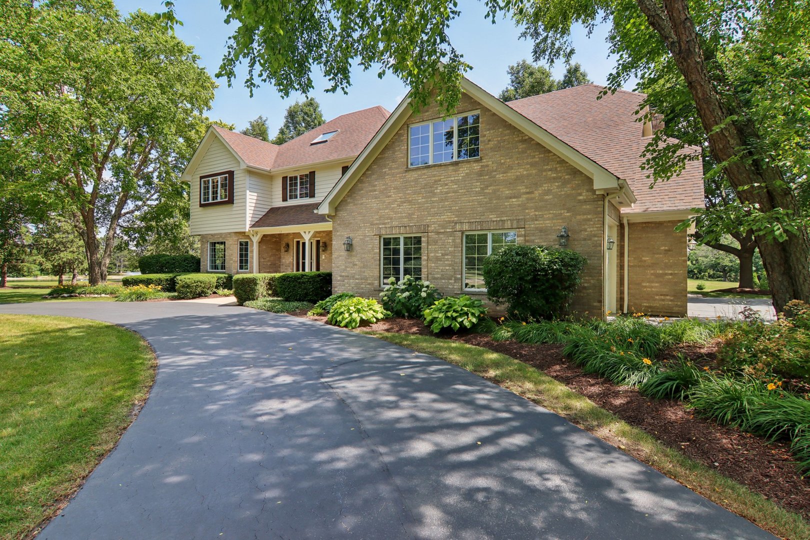 13 Windridge Road South Barrington, IL 60010 - Photo 2 of 103 Gallery Image 2