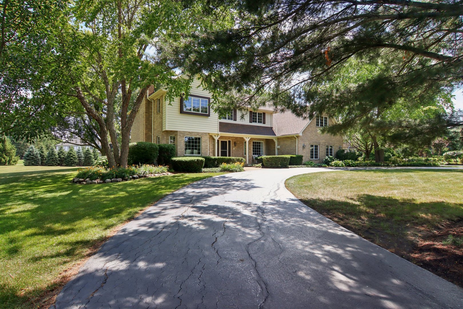 13 Windridge Road South Barrington, IL 60010 - Photo 3 of 103 Gallery Image 3