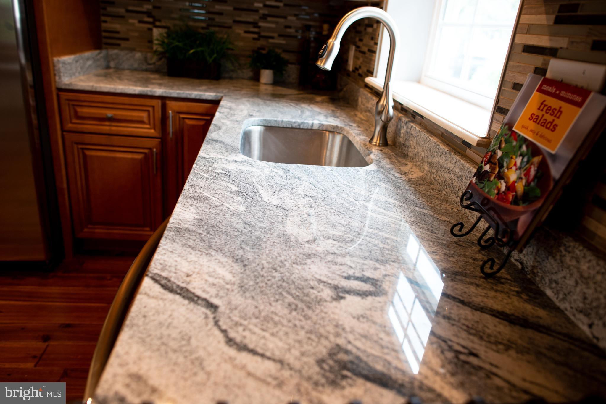 5723 Clover Road Baltimore, MD 21215 - Photo 18 of 71 Gallery Image 18