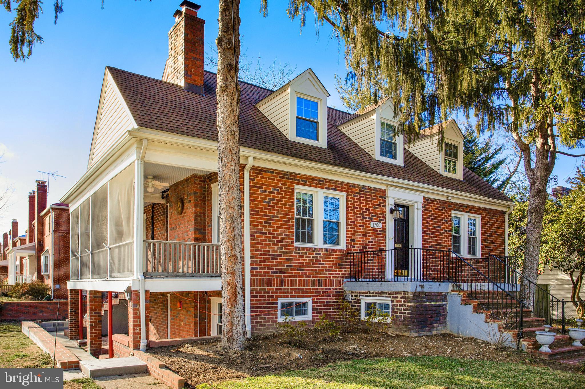 Welcome to Units 1, 2, and 3 of 1700 Dewitt!