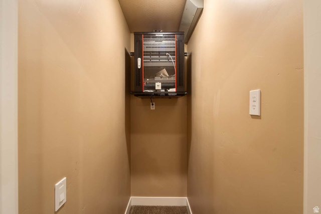 1997 West Cres Drive Mapleton, UT 84664 - Photo 27 of 35 Detailed view of baseboards