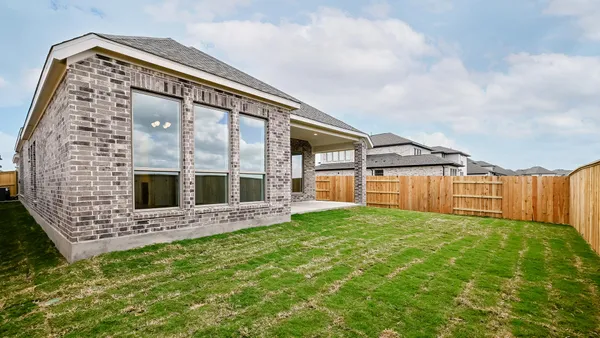 $449,900 | 654 Bay Breeze Drive, Kyle, TX 78640