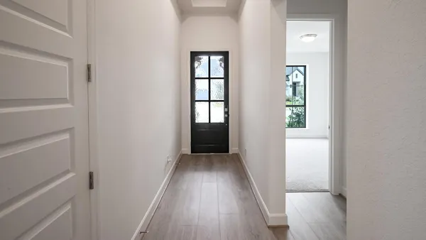 $449,900 | 654 Bay Breeze Drive, Kyle, TX 78640