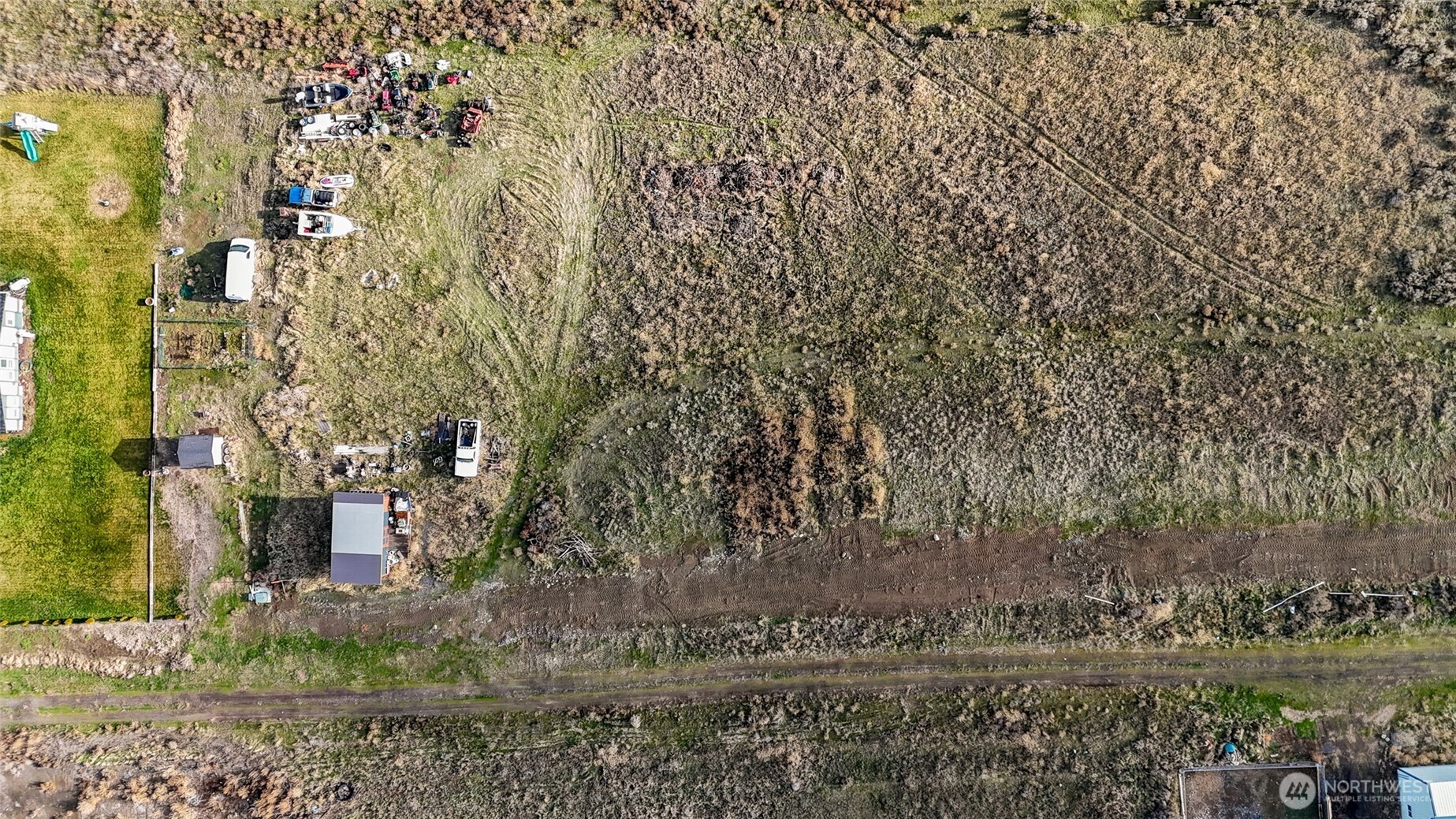 9613 Rd M Northeast Moses Lake, WA 98837 - Photo 11 of 17 a view of a back yard