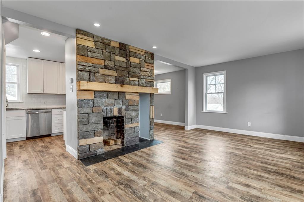 35 Circle Drive Beaver, PA 15009 - Photo 2 of 25