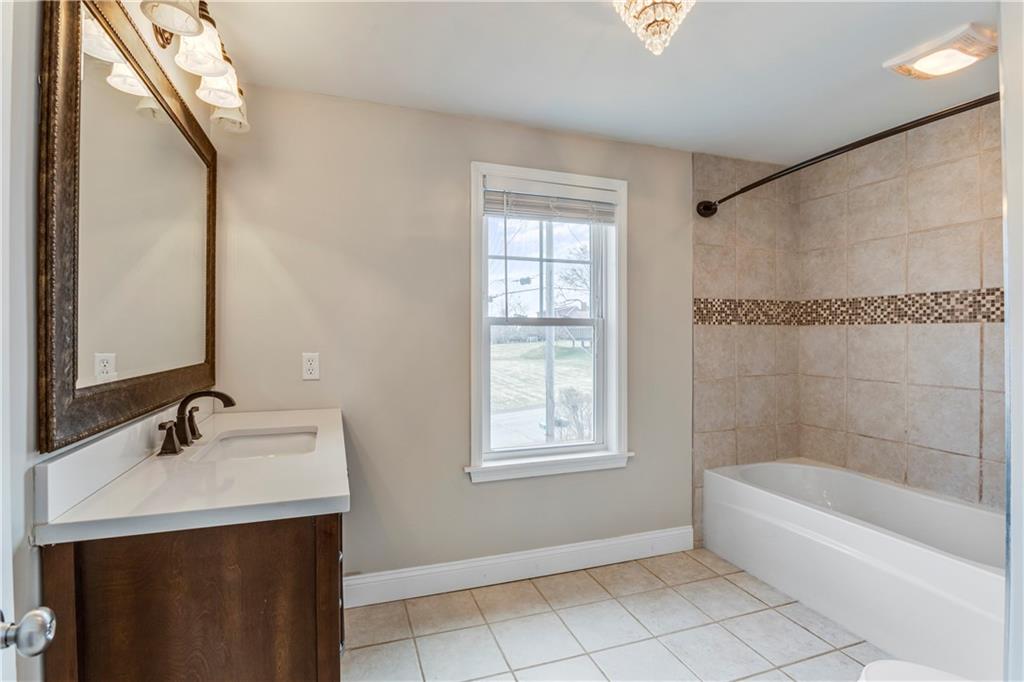 35 Circle Drive Beaver, PA 15009 - Photo 15 of 25