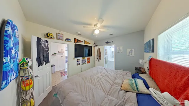 $209,900 | 10 North Jamaica Street, Pensacola, FL 32507