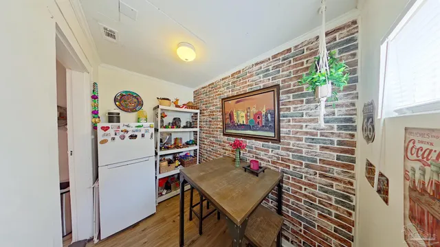 $209,900 | 10 North Jamaica Street, Pensacola, FL 32507