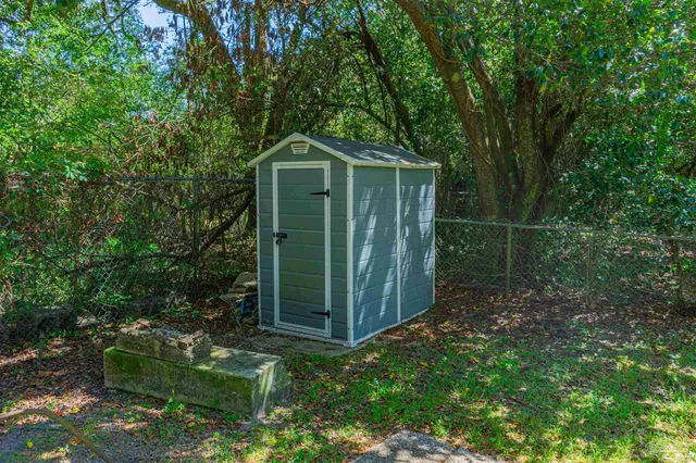 $209,900 | 10 North Jamaica Street, Pensacola, FL 32507