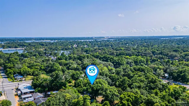 $209,900 | 10 North Jamaica Street, Pensacola, FL 32507