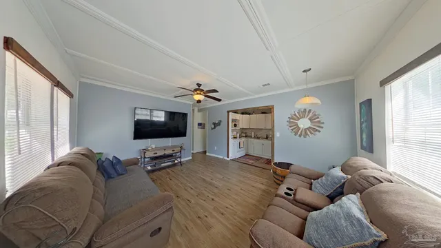 $209,900 | 10 North Jamaica Street, Pensacola, FL 32507