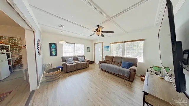 $209,900 | 10 North Jamaica Street, Pensacola, FL 32507