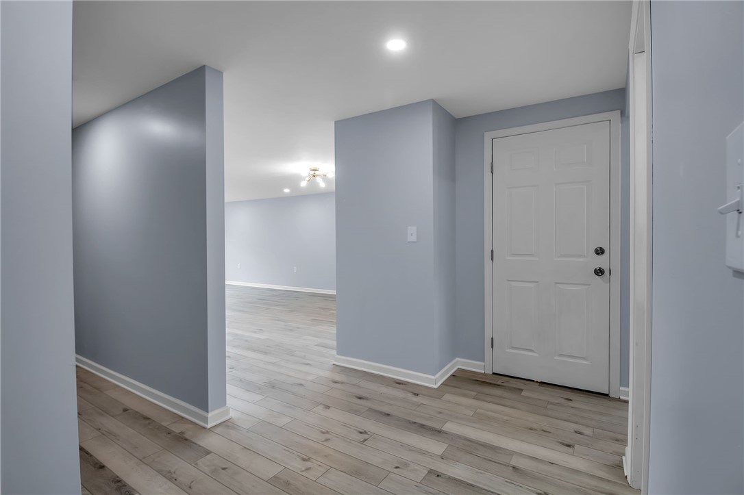 4 Chaplin Drive Tonawanda Town, NY 14223 - Photo 12 of 48