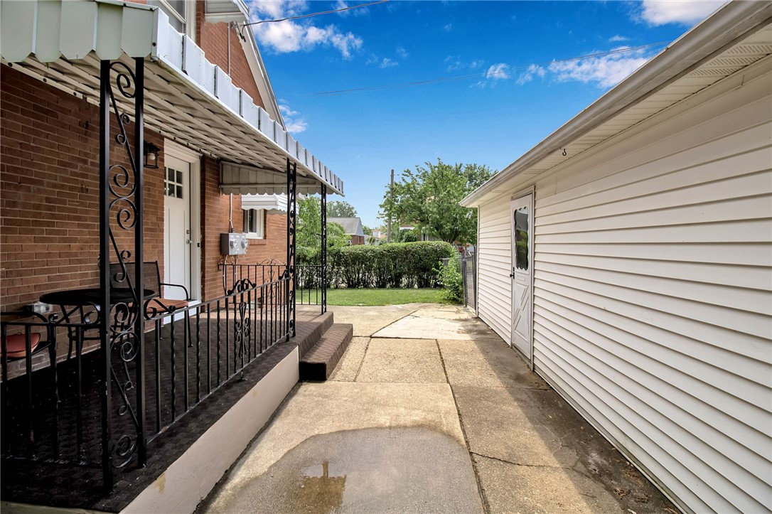 4 Chaplin Drive Tonawanda Town, NY 14223 - Photo 33 of 48