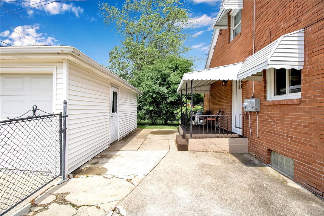 4 Chaplin Drive Tonawanda Town, NY 14223 - Photo 35 of 48