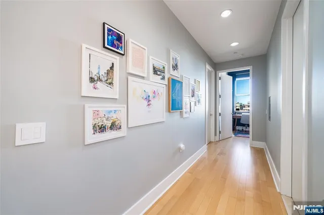 $564,900 | 4 Beacon Way, Unit 502, Jersey City, NJ 07304