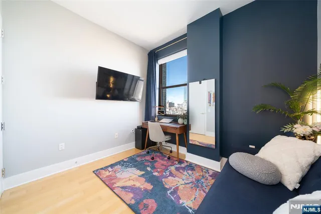 $564,900 | 4 Beacon Way, Unit 502, Jersey City, NJ 07304