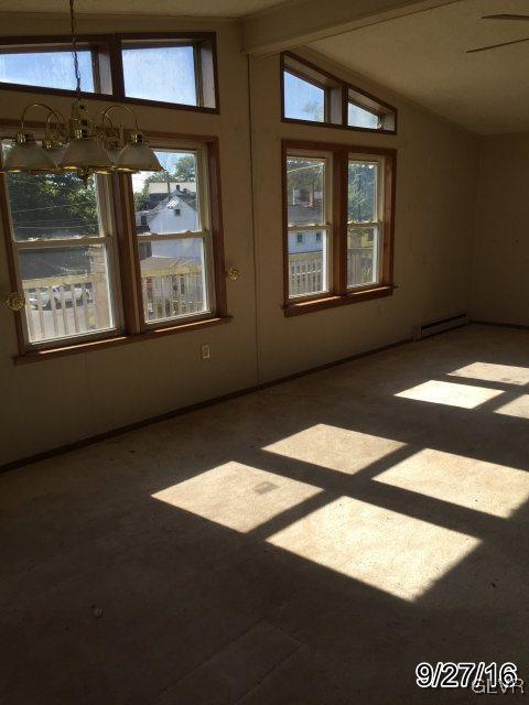 301 George Street Ashland, PA 17921 - Photo 4 of 14 Gallery Image 4