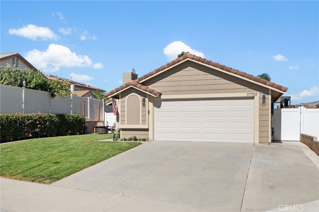 37752 Cresta Del Reyo Murrieta, CA 92563 - Photo 7 of 51