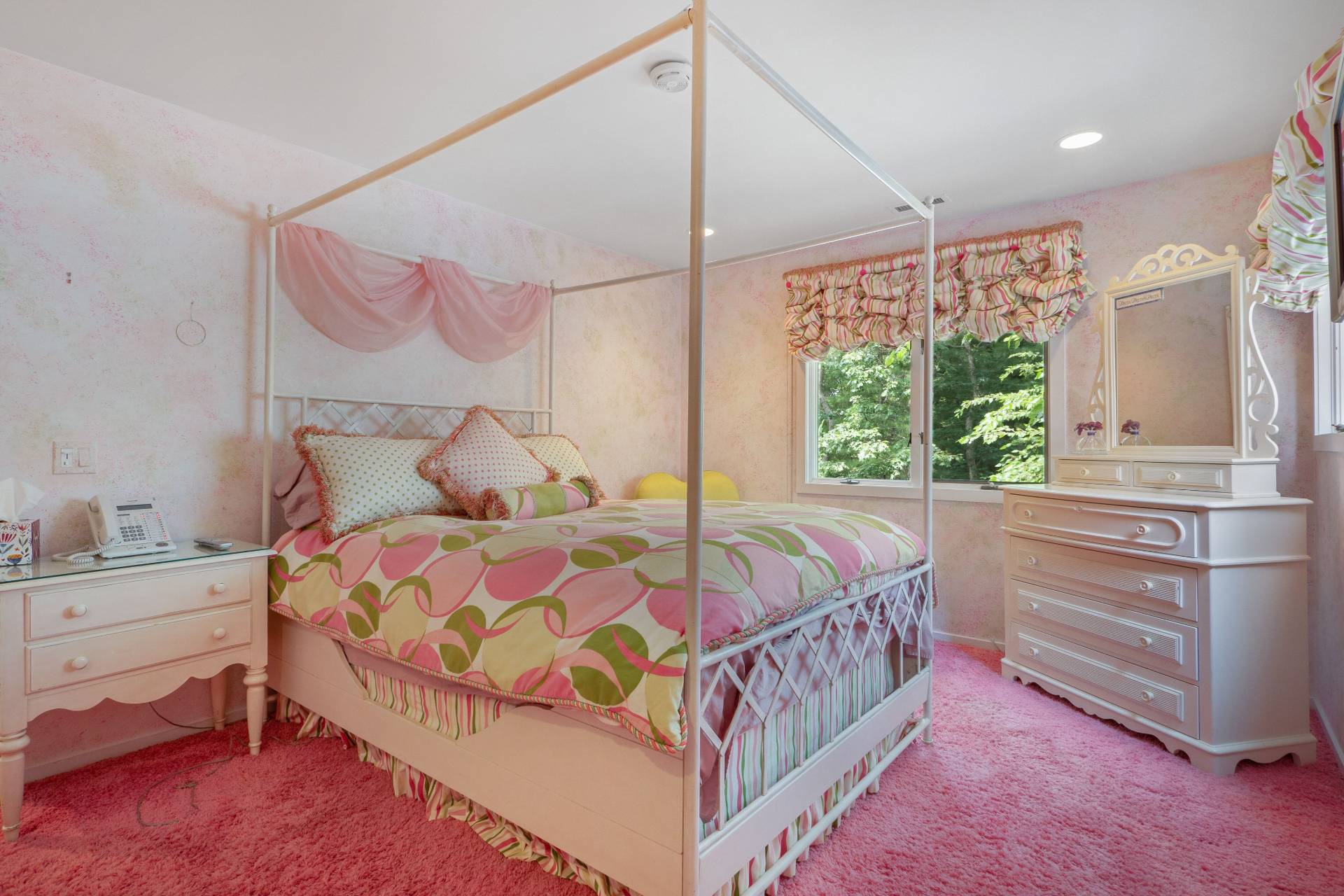 9 Plume Grass Way Westhampton, NY 11977 - Photo 16 of 27