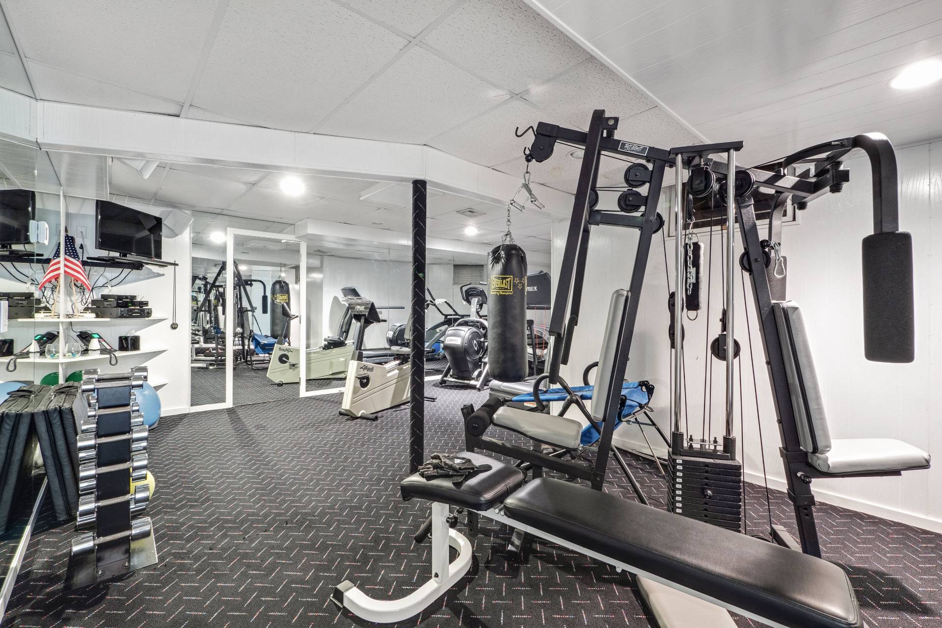 9 Plume Grass Way Westhampton, NY 11977 - Photo 21 of 27