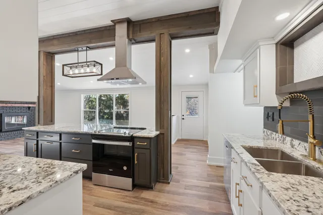 $485,000 | 1029 Sommers Street North, North Hudson, WI 54016